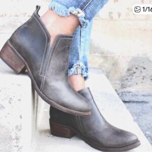 Matisse Wilder Distressed Leather Ankle Boots